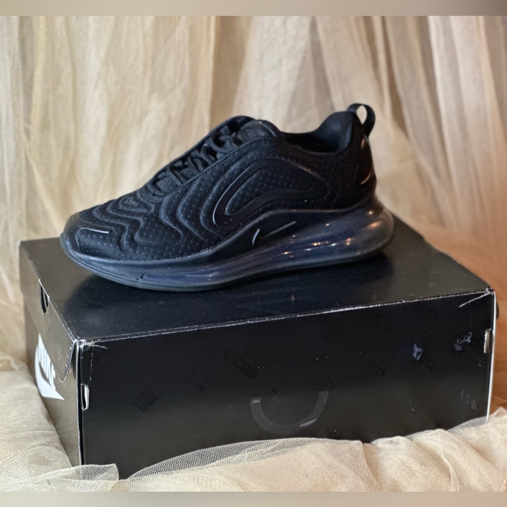 Nike Air Max 720